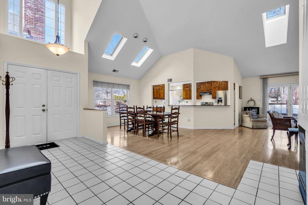 11 Thorngate Ct