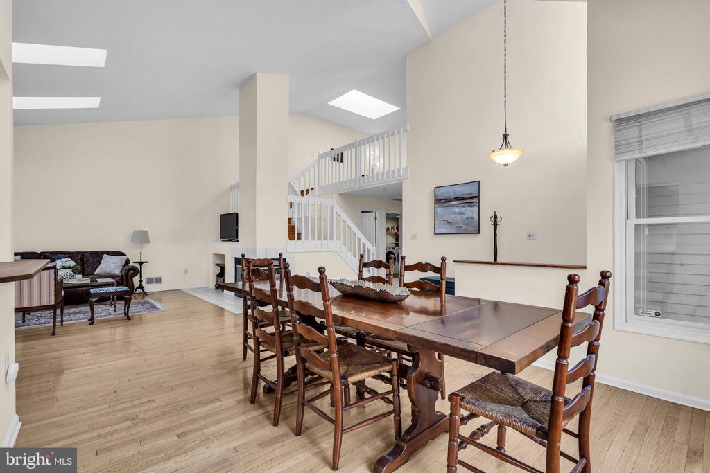 11 Thorngate Ct