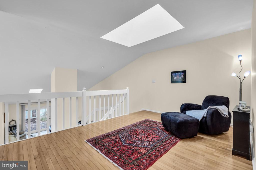 11 Thorngate Ct