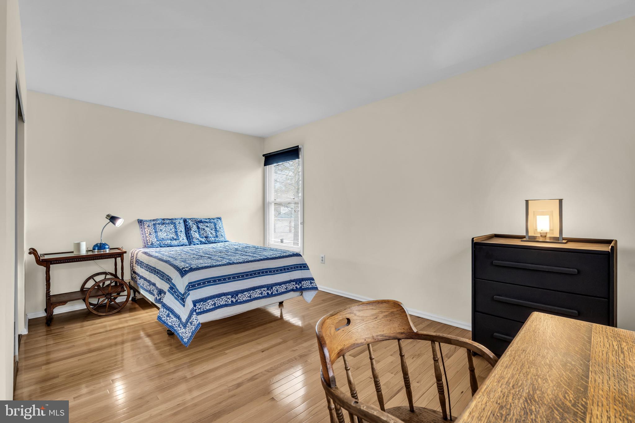 11 Thorngate Ct