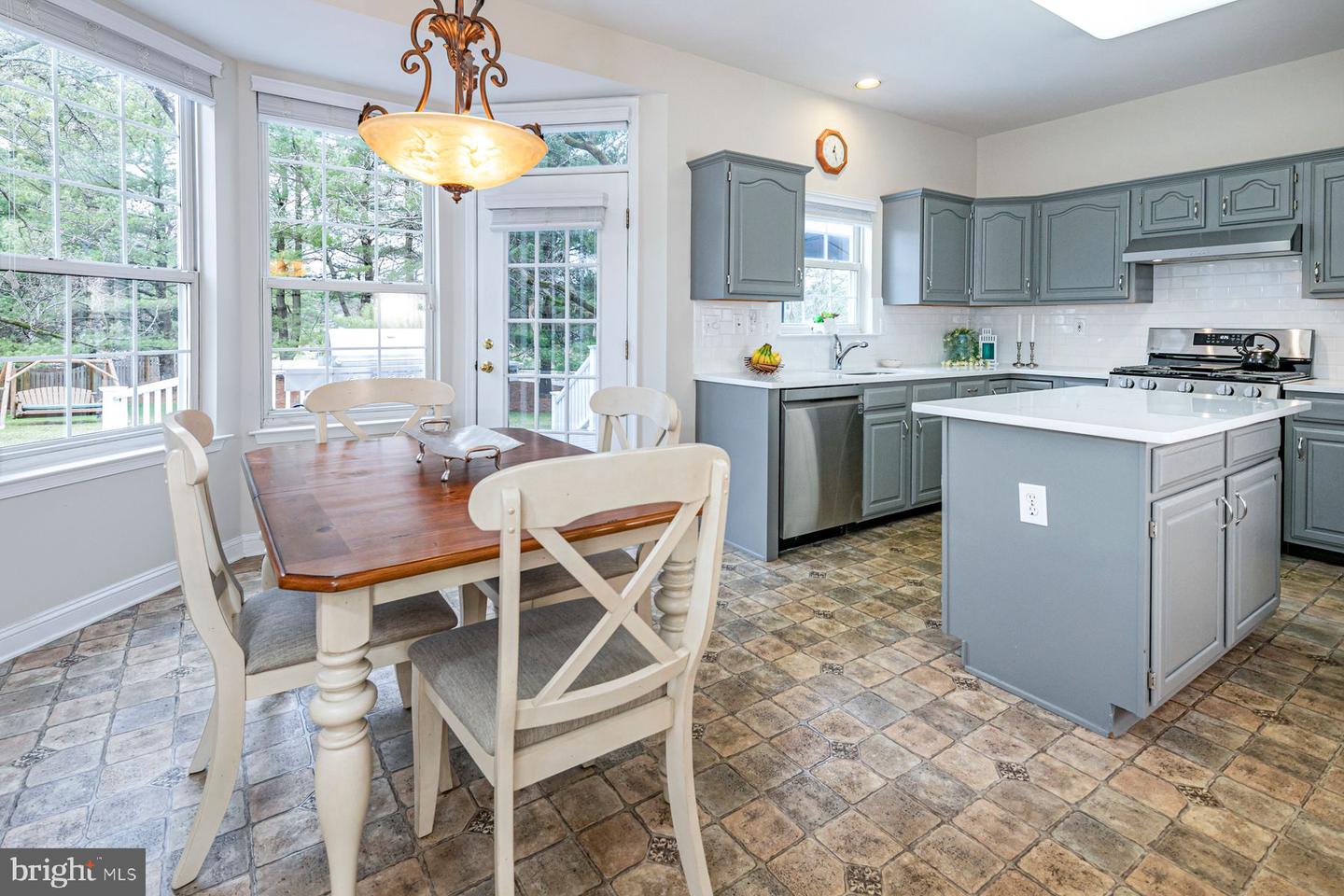 23 Wyckoff Dr