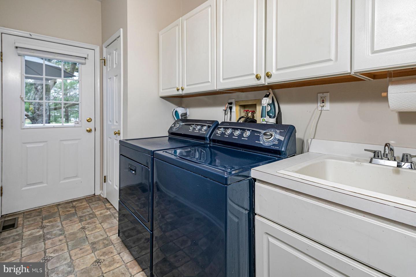 23 Wyckoff Dr