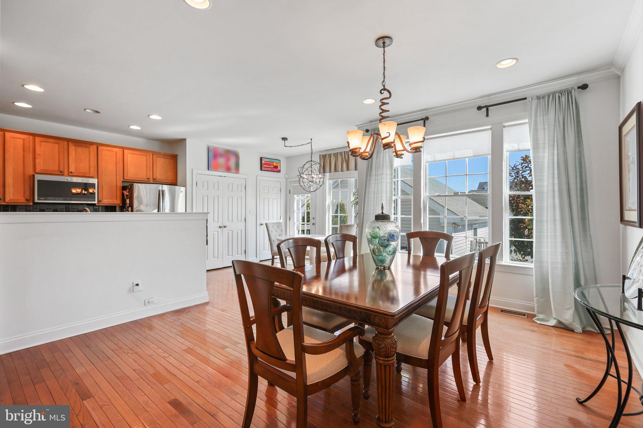 1106 Lake Dr