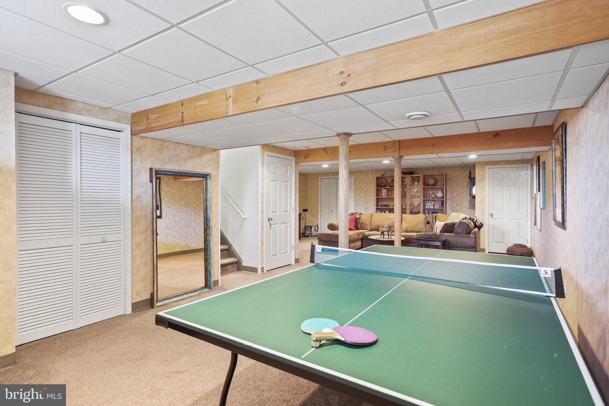 1106 Lake Dr