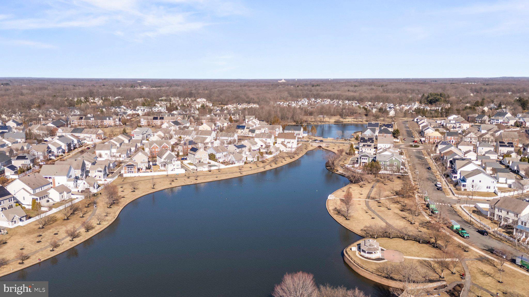 1106 Lake Dr