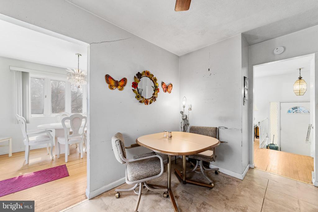 134 Browning Ave
