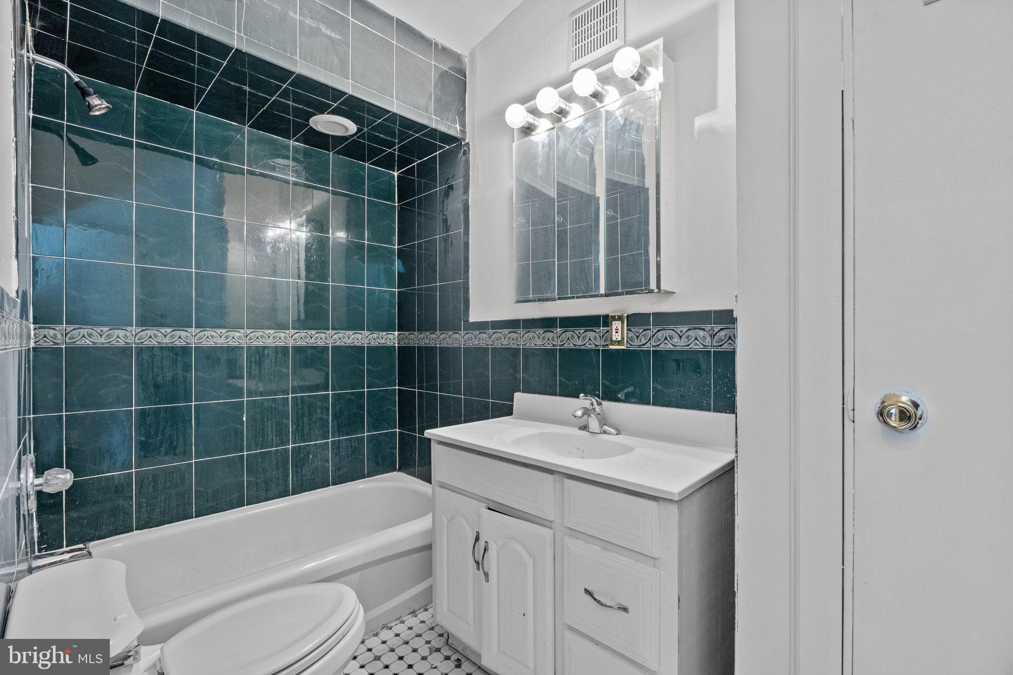 1419 State Highway 33