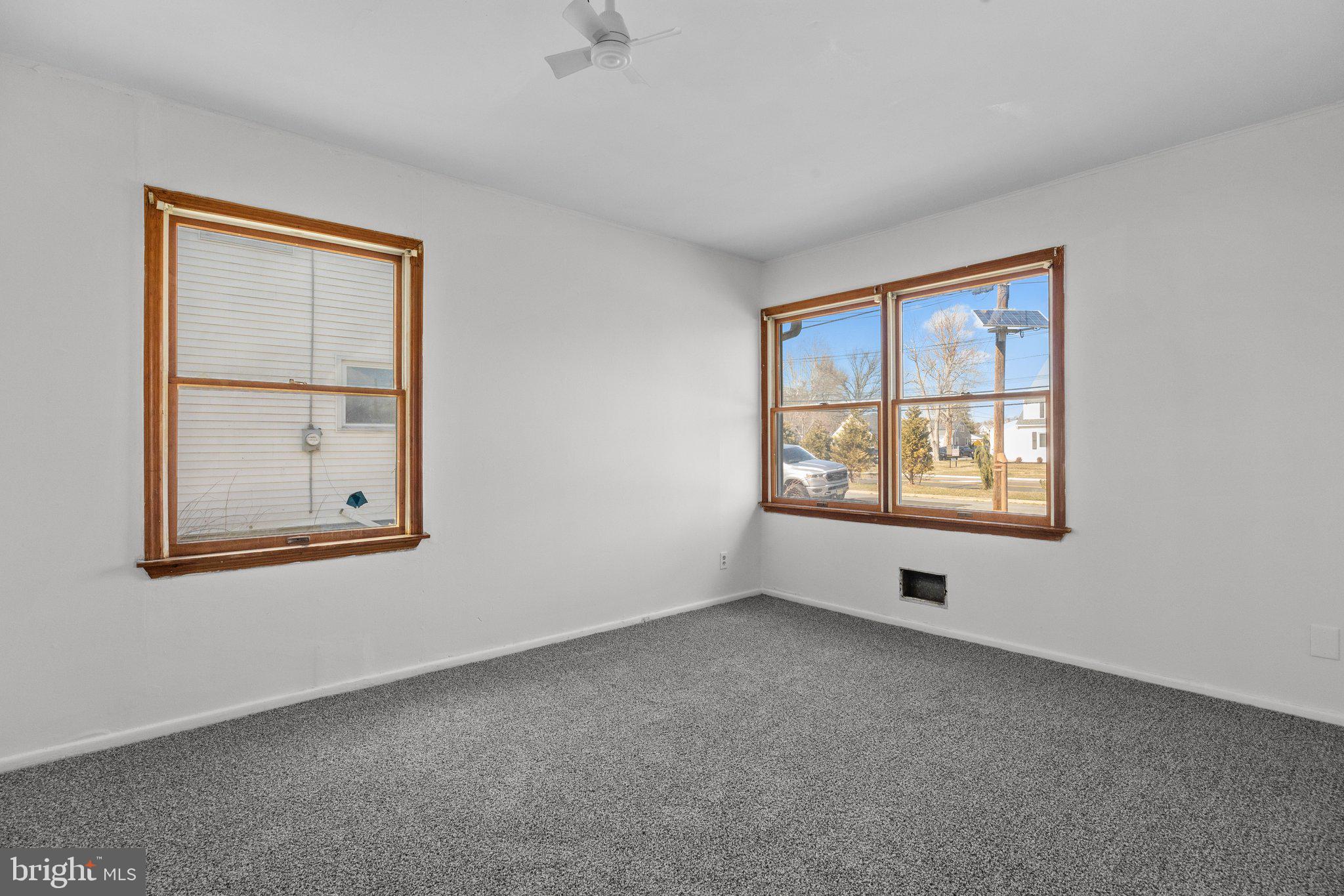 1419 State Highway 33