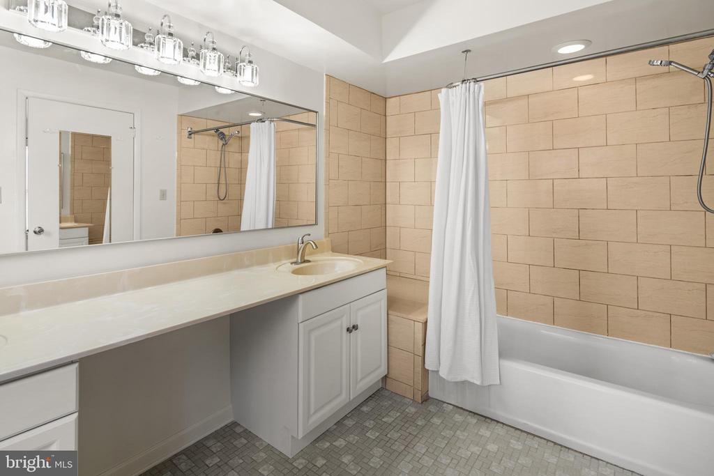 109 Wrangel Ct #3