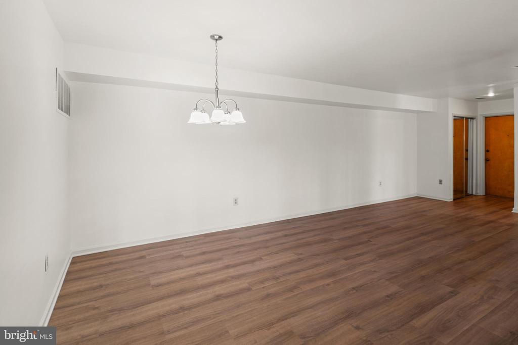 109 Wrangel Ct #3