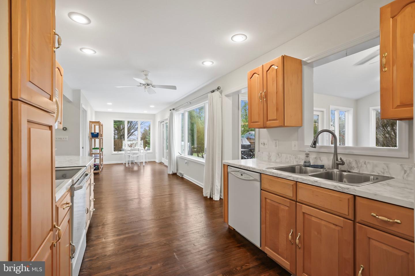 39 Laurel Wood
