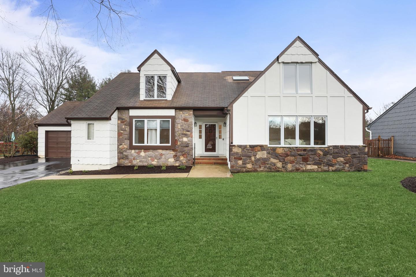 39 Laurel Wood