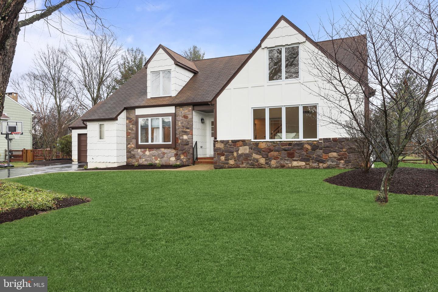 39 Laurel Wood