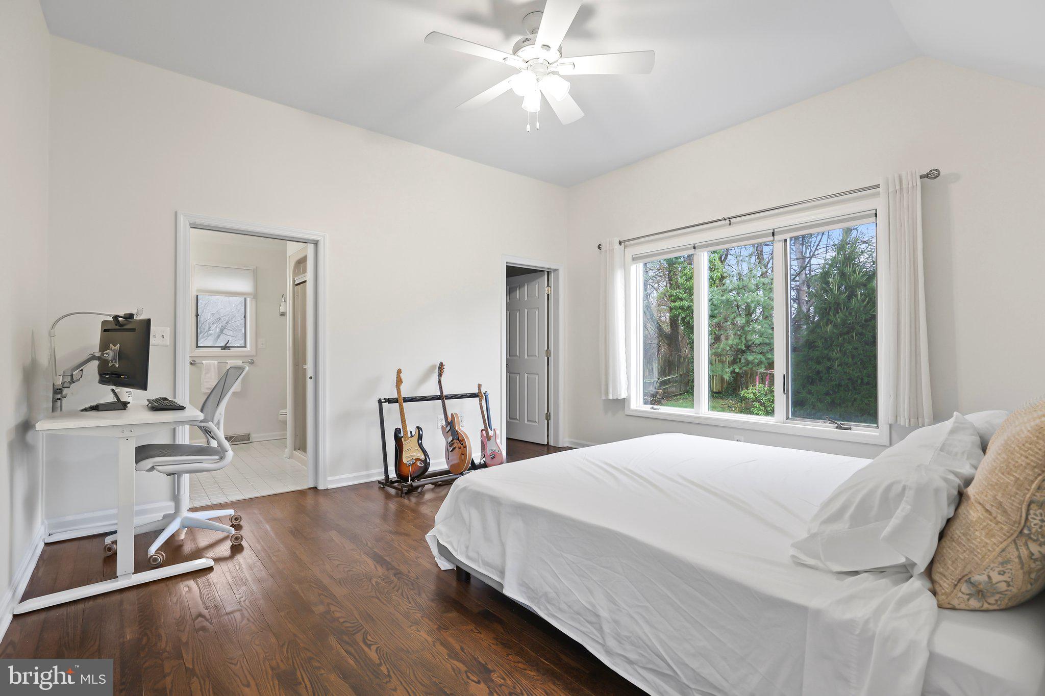 39 Laurel Wood