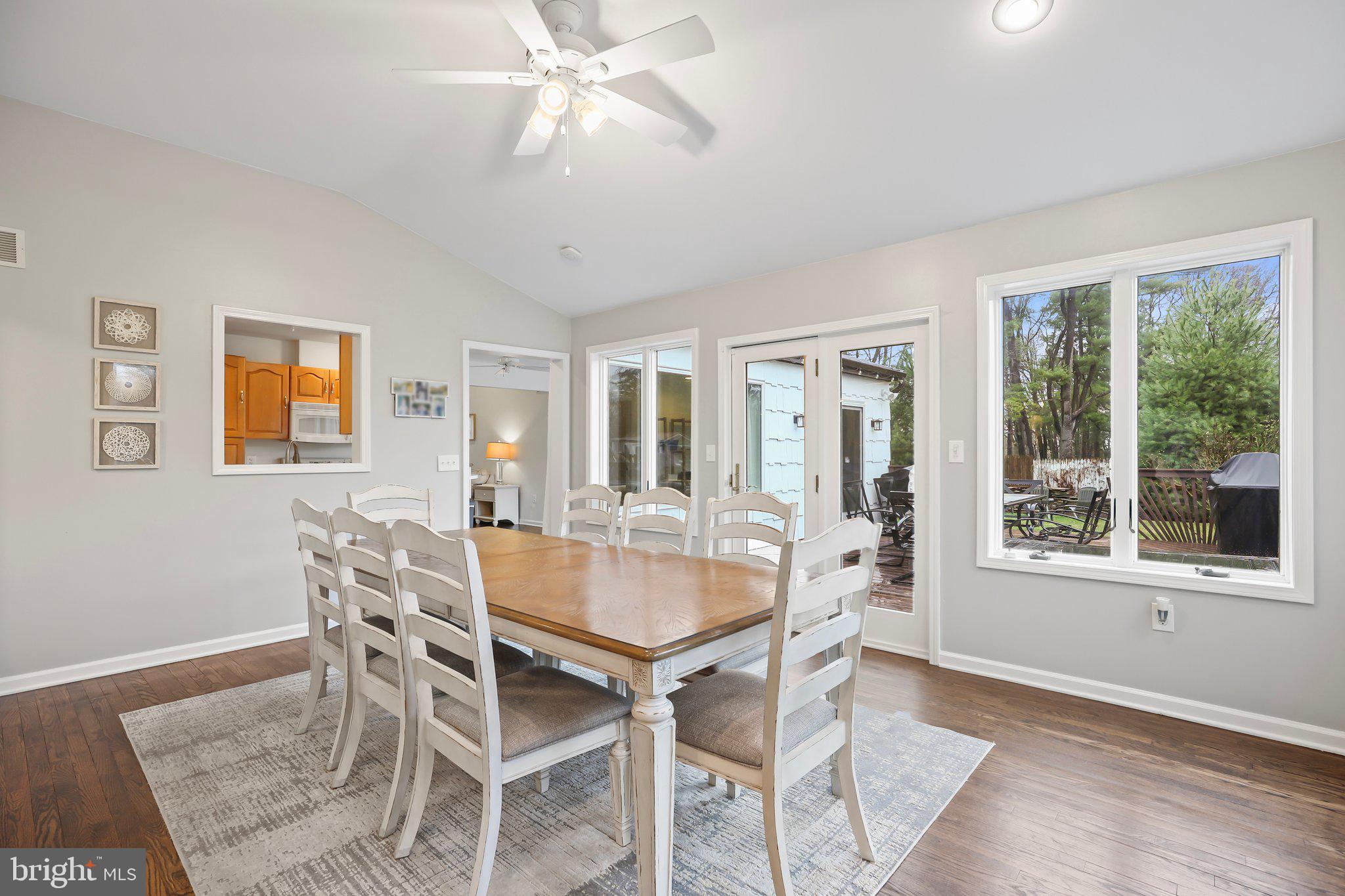 39 Laurel Wood