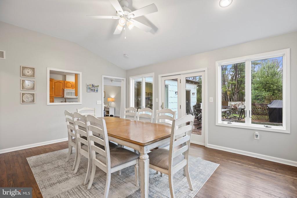 39 Laurel Wood