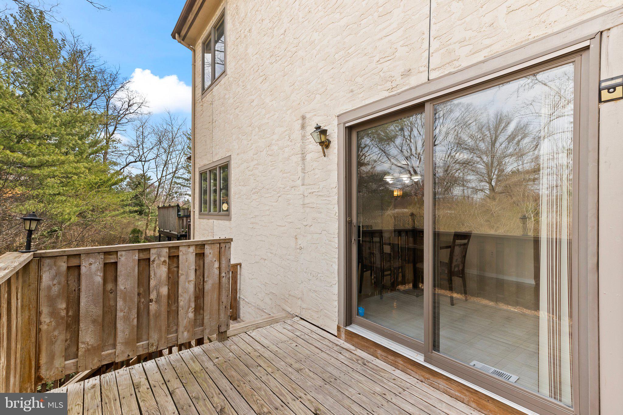 47 Woodmont