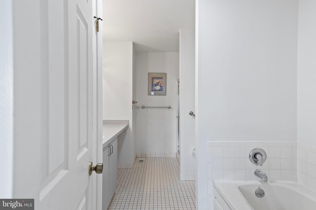 47 Woodmont