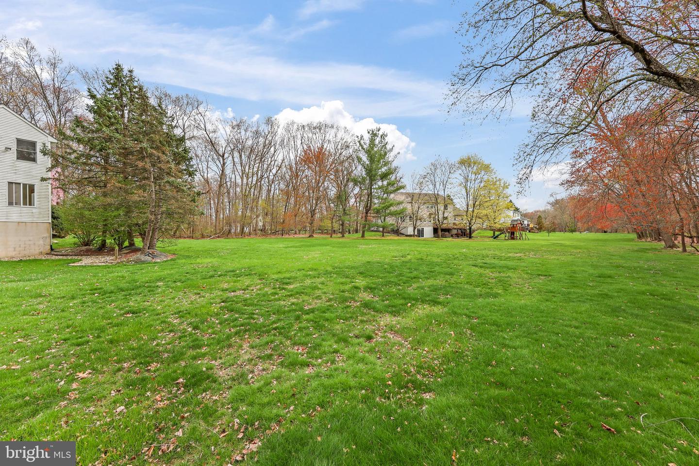 12 Woodland Ct