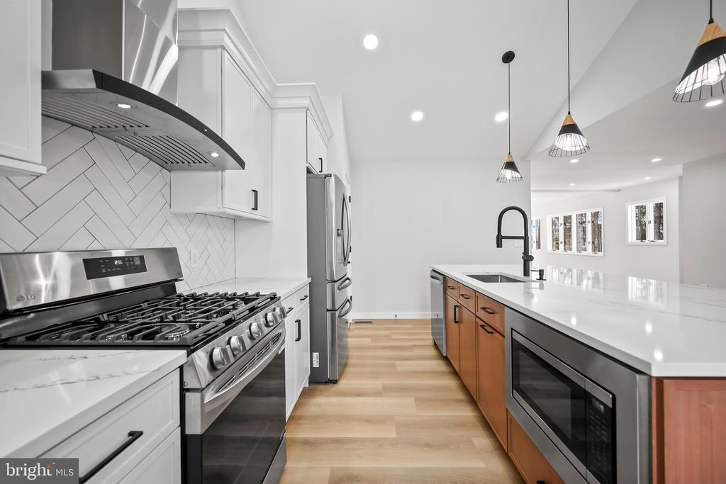 428 S Post Rd