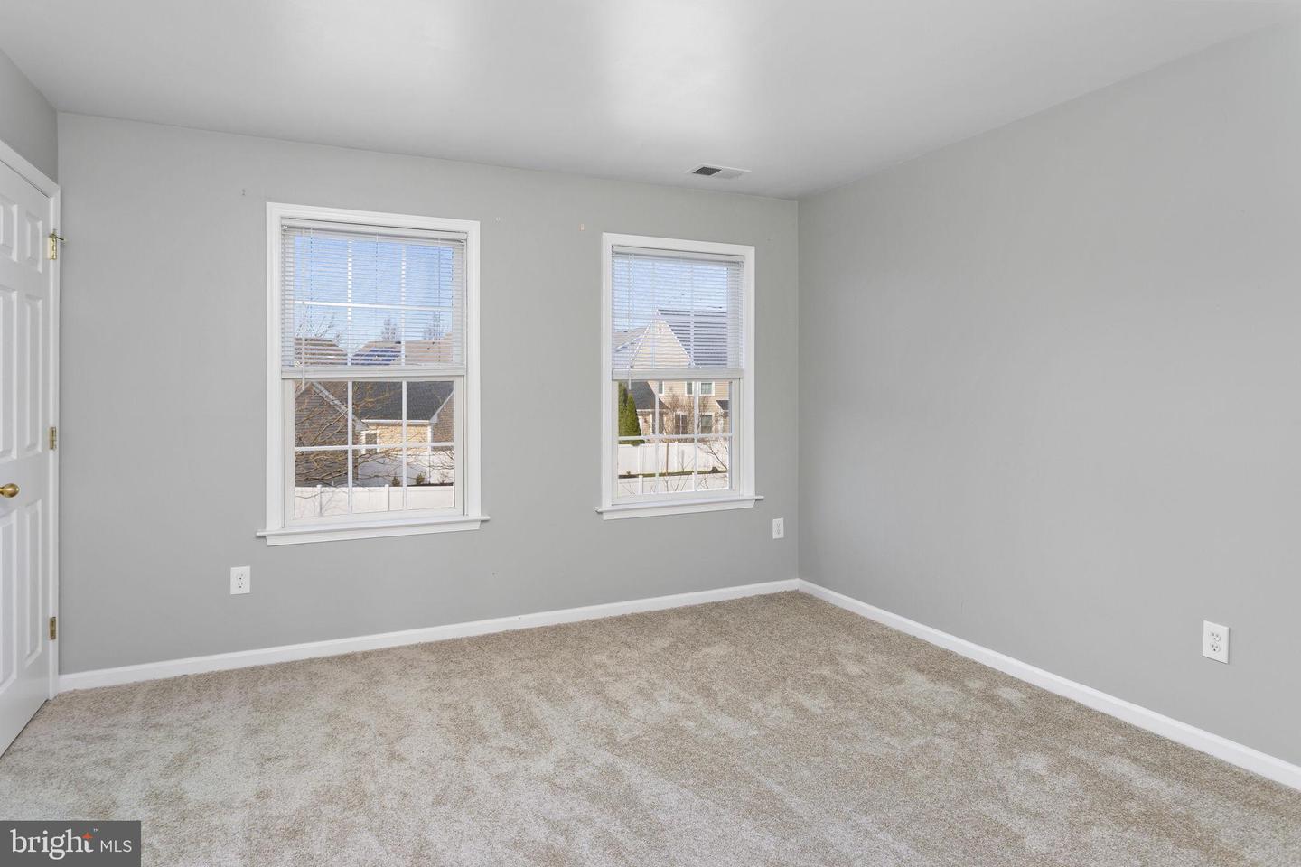 124 BURNET CRES