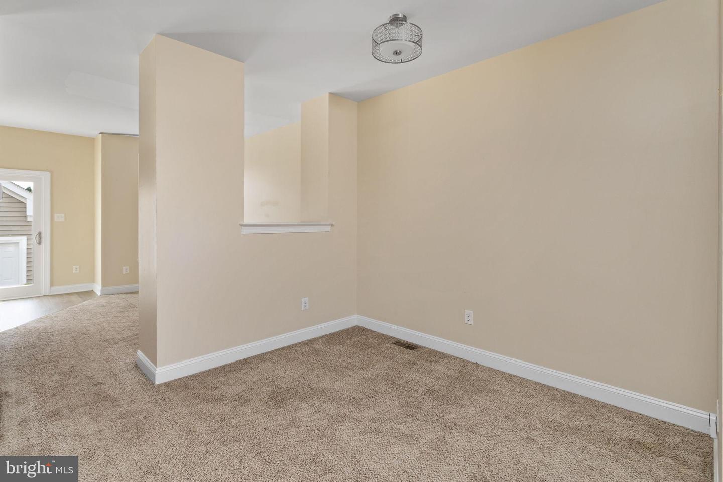 124 BURNET CRES