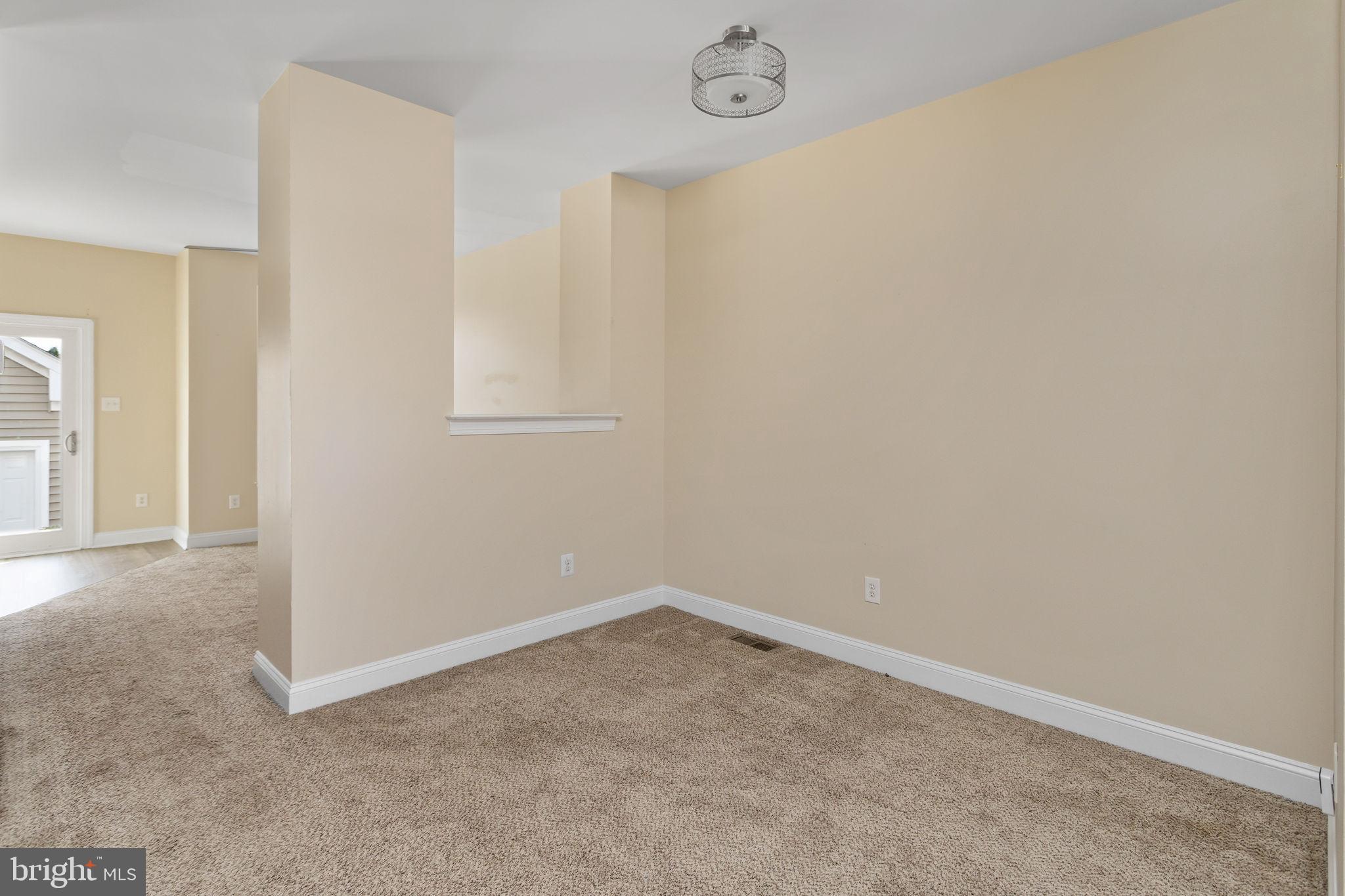 124 BURNET CRES