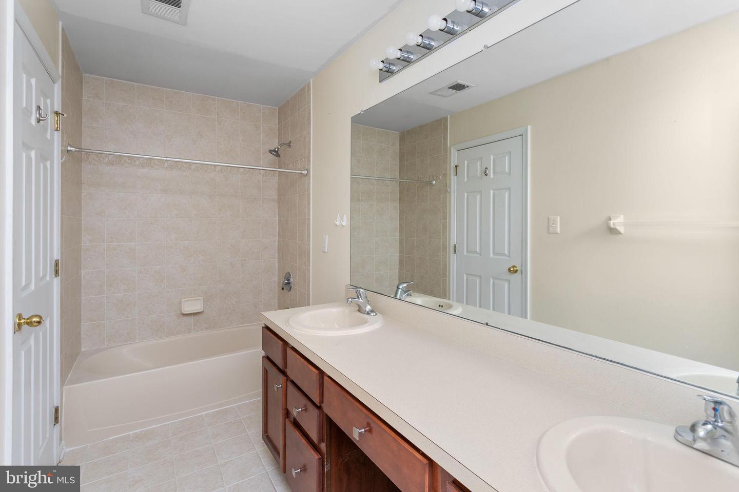 124 BURNET CRES