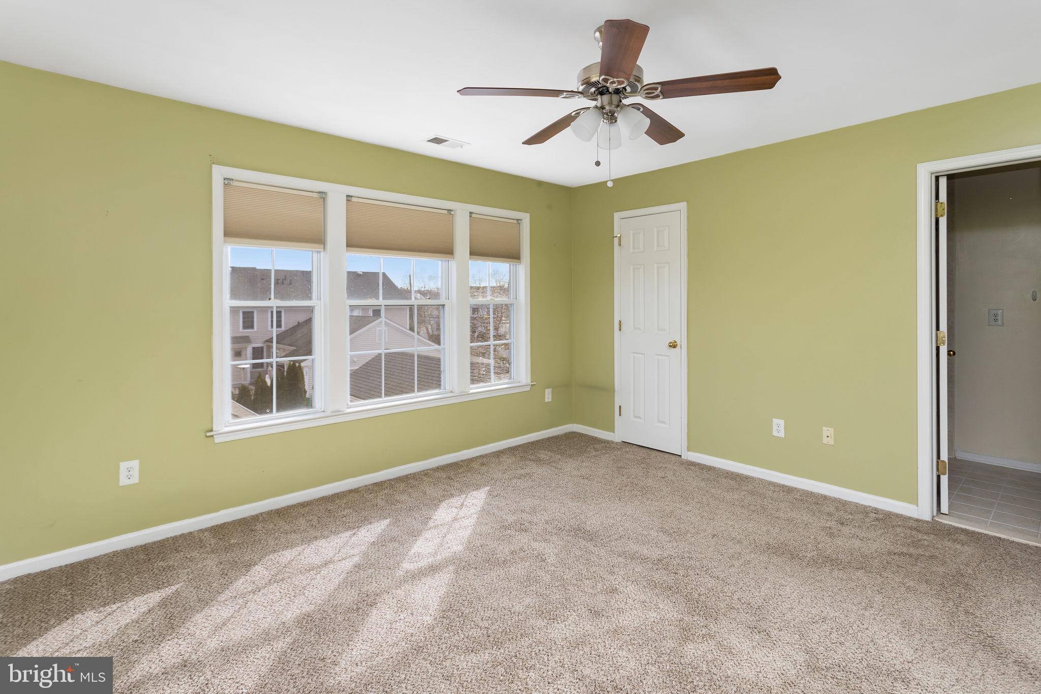 124 BURNET CRES