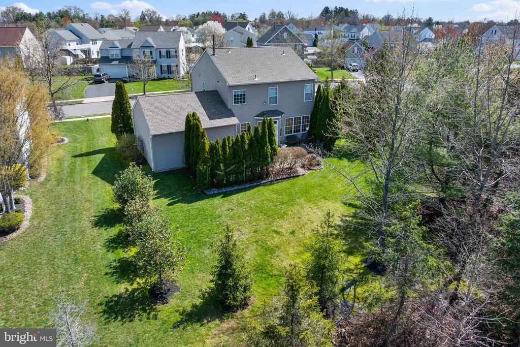 14 Strathmore Way