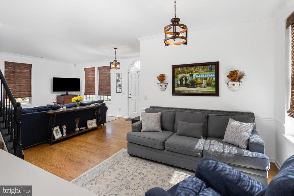14 Strathmore Way