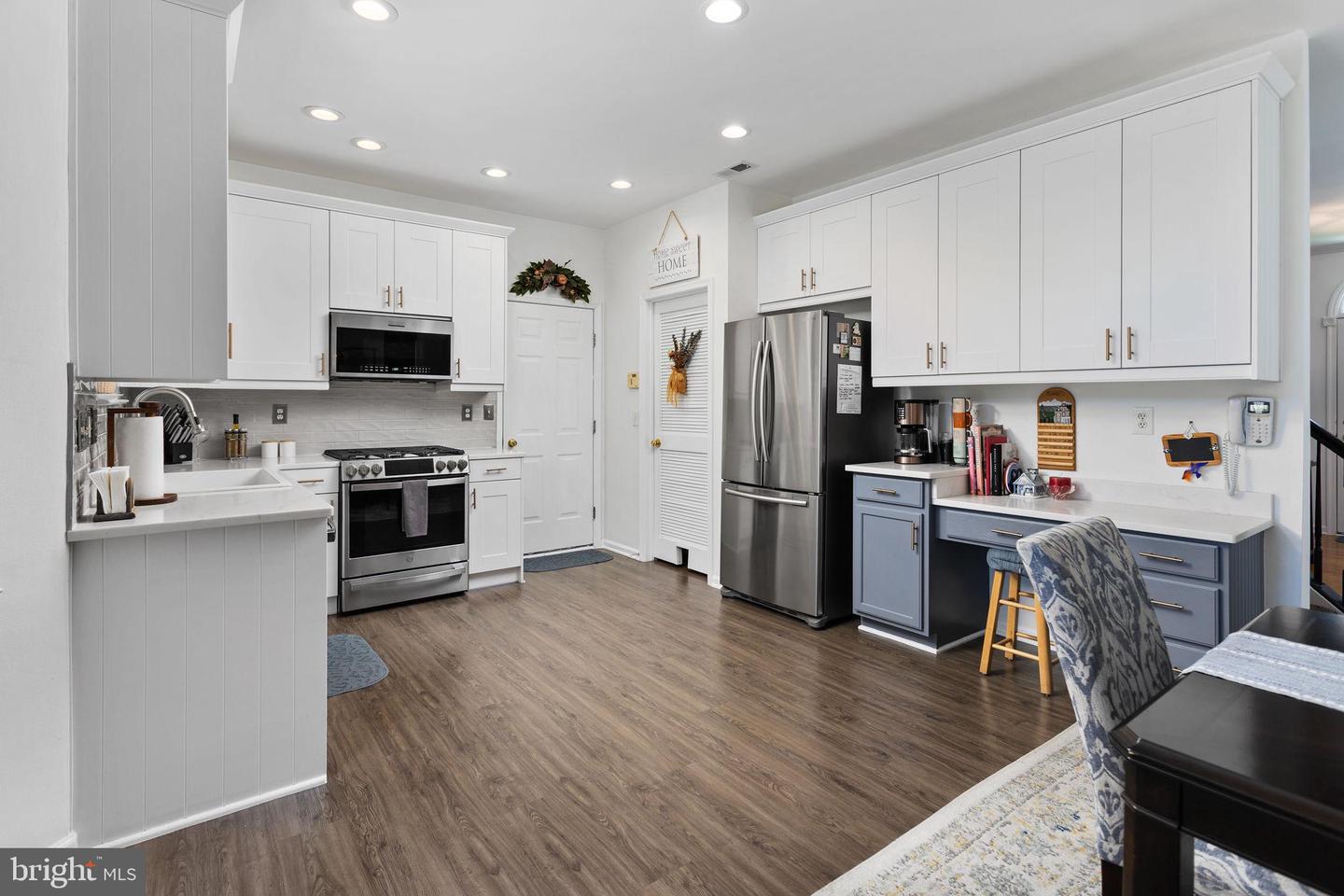 14 Strathmore Way