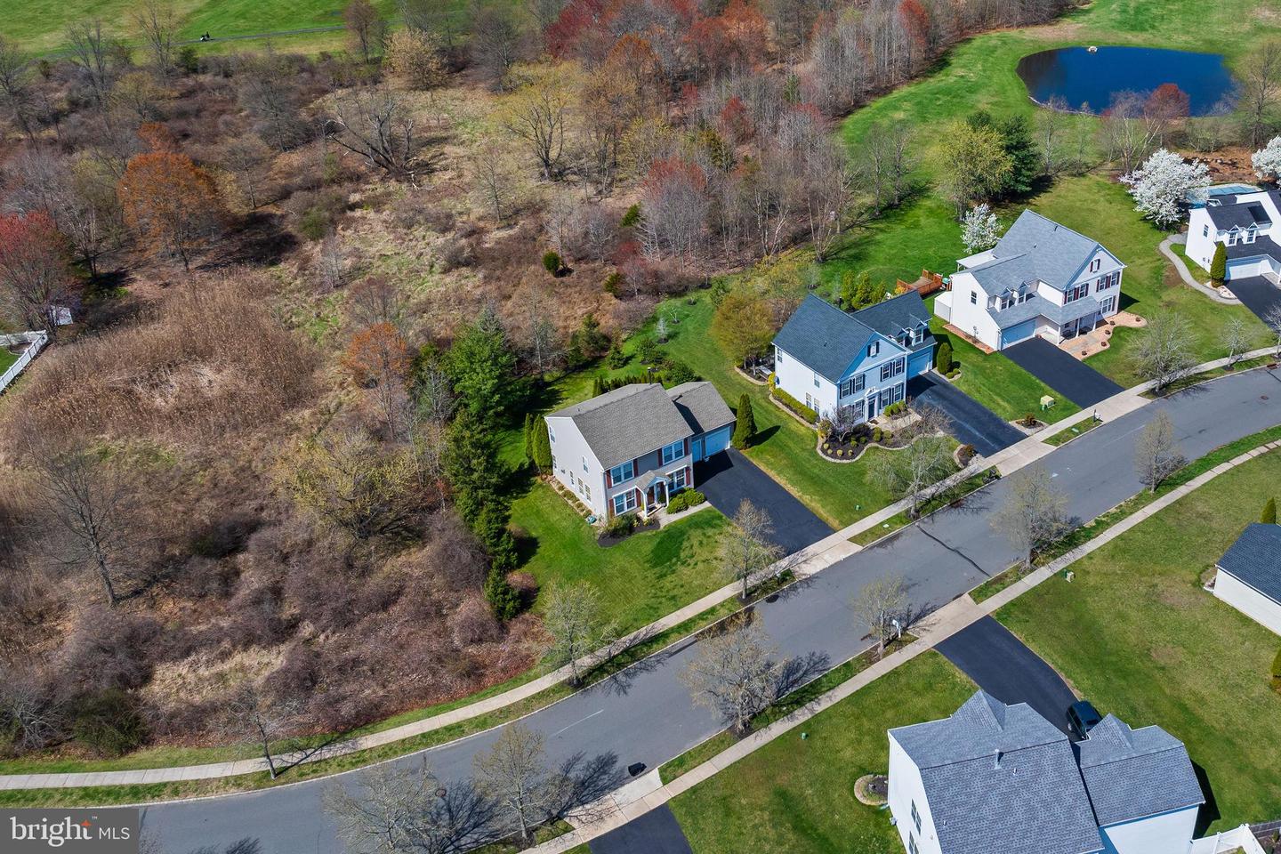 14 Strathmore Way