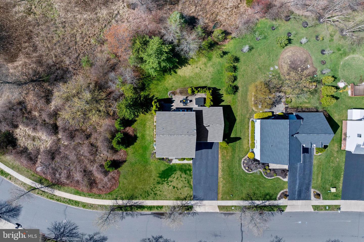 14 Strathmore Way