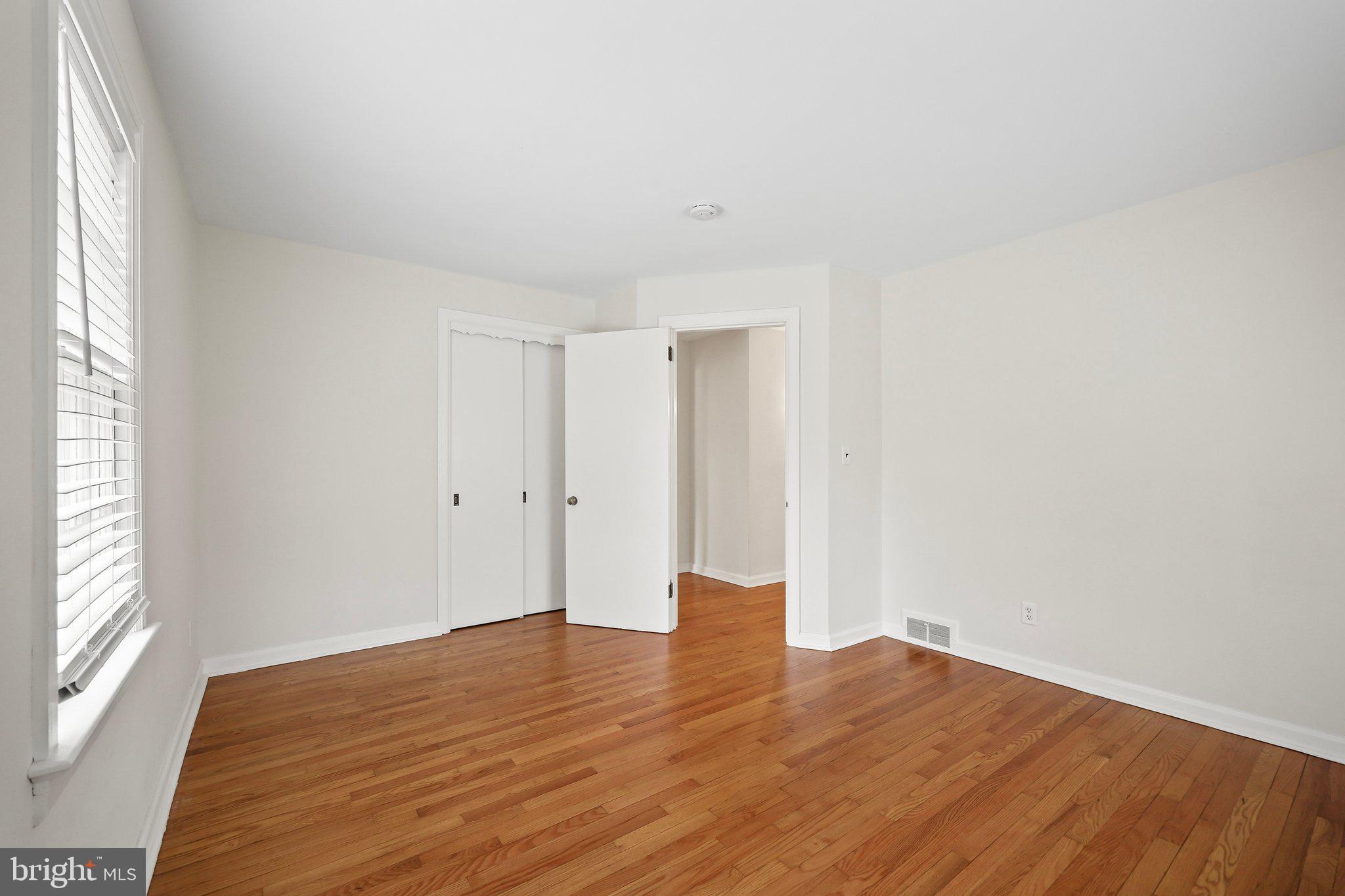 15 Flower Hill Ter