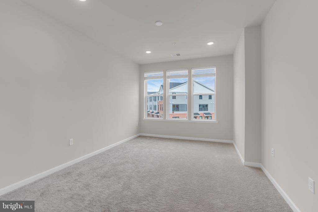 1 CULVERT DR #110