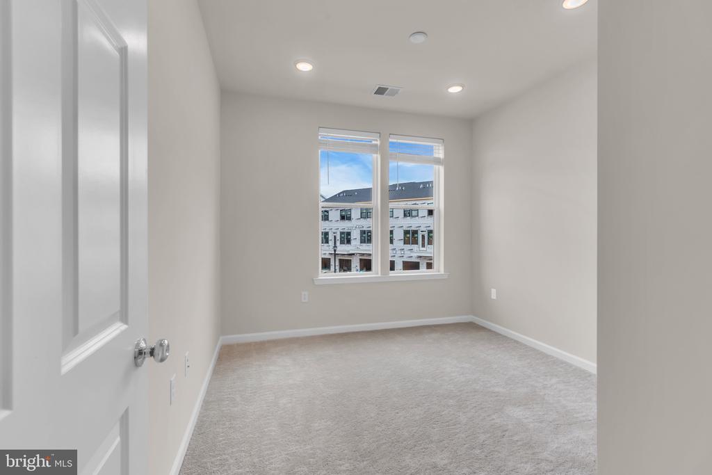 1 CULVERT DR #110