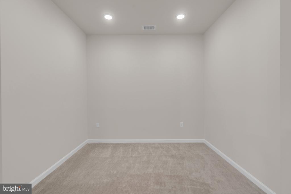 1 CULVERT DR #110