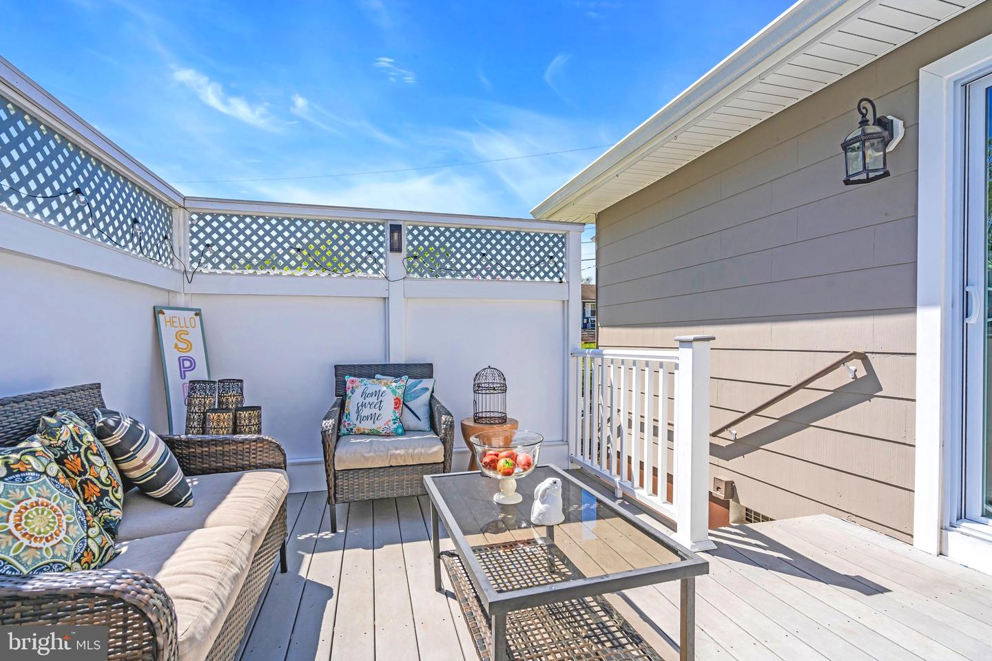 8 Rocky Brook Ct