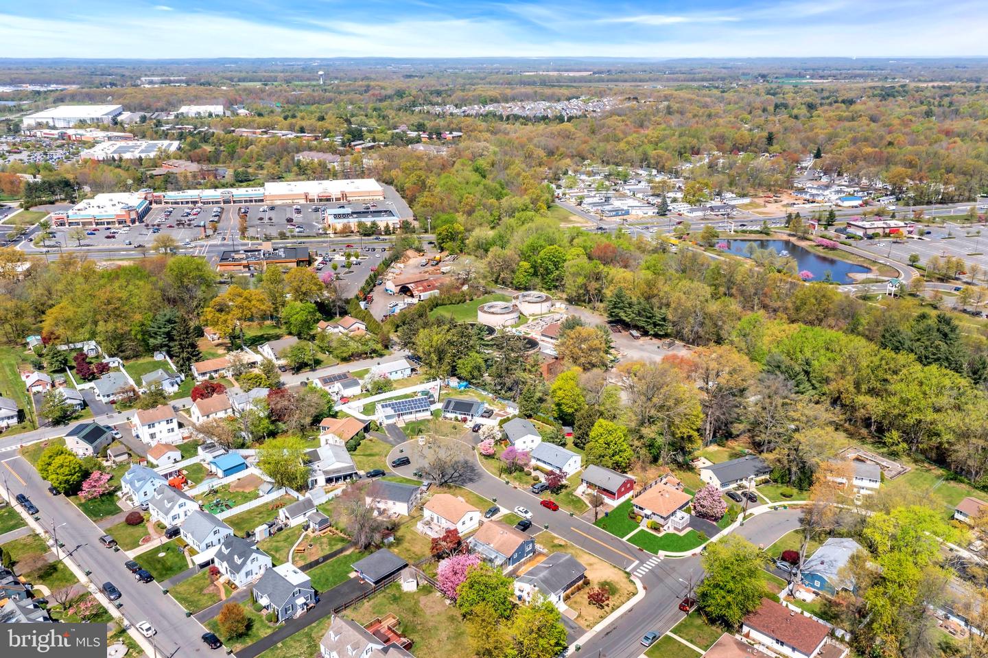 8 Rocky Brook Ct
