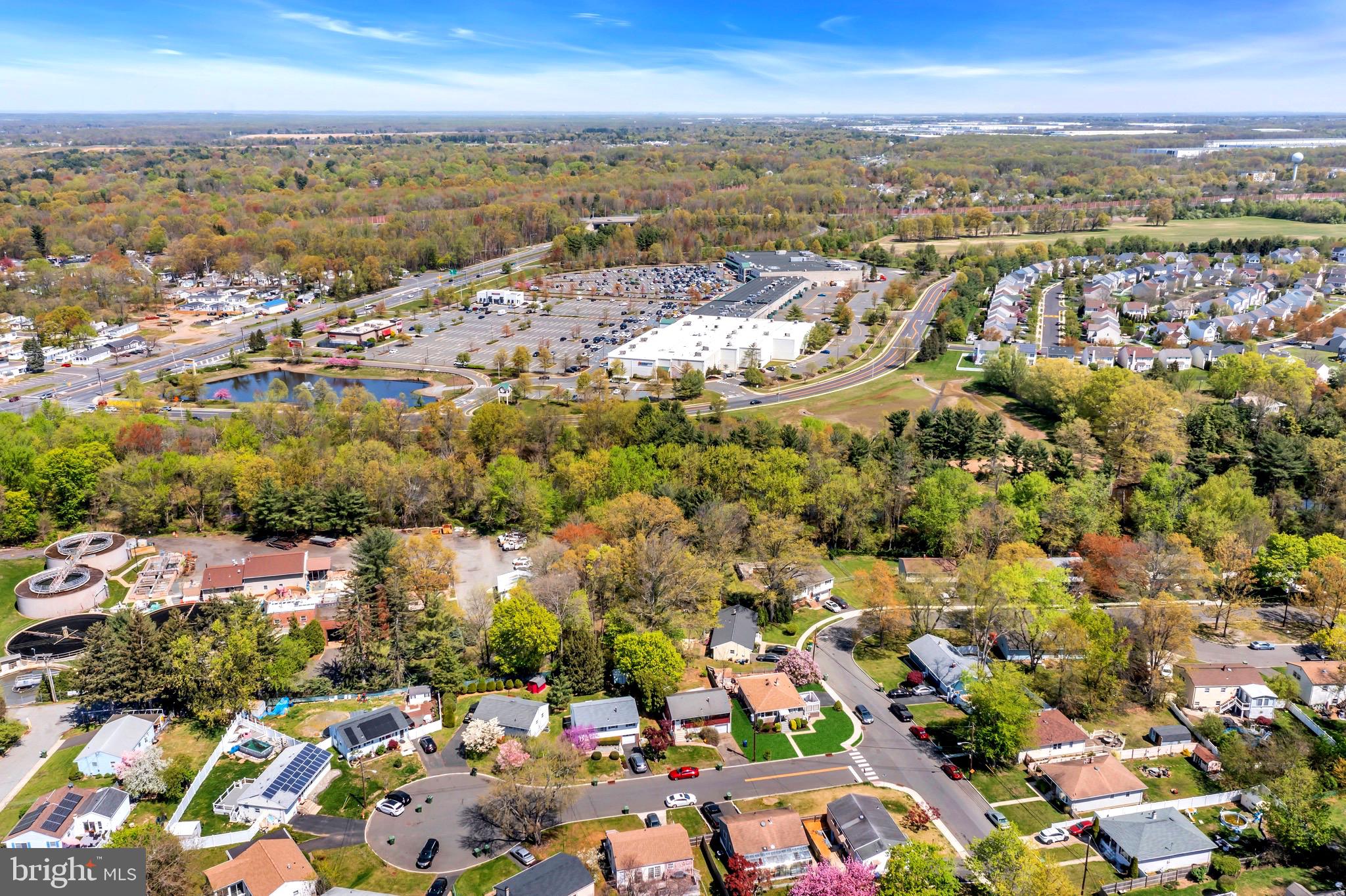 8 Rocky Brook Ct