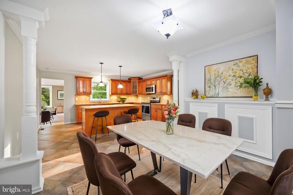 2115 Pennington