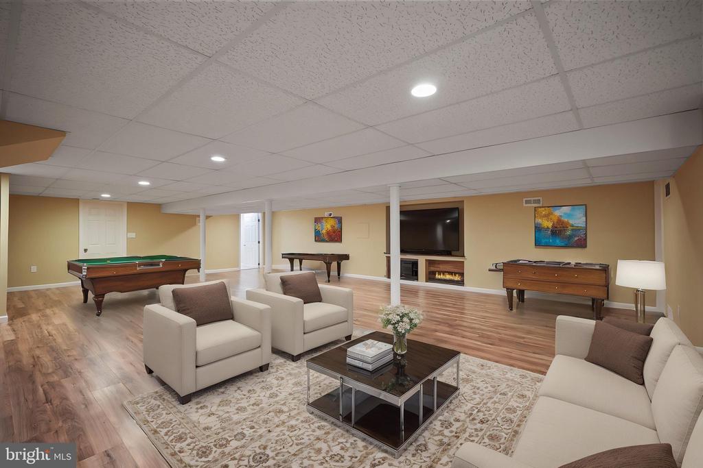 2115 Pennington