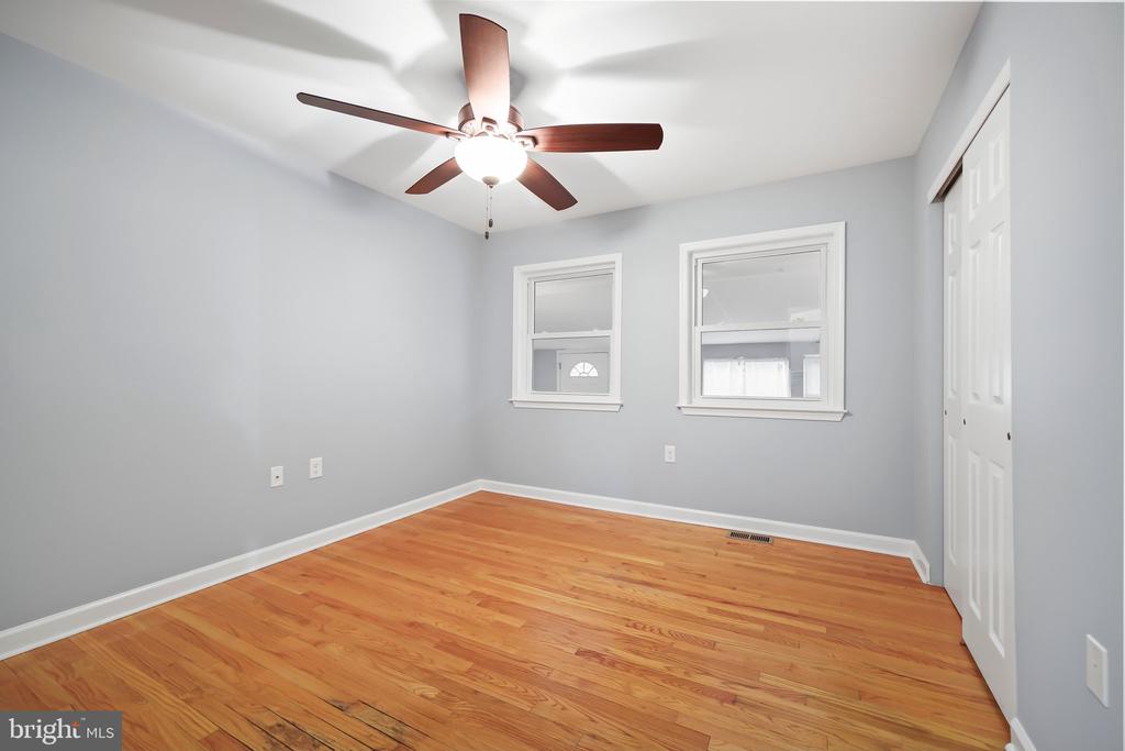 2115 Pennington