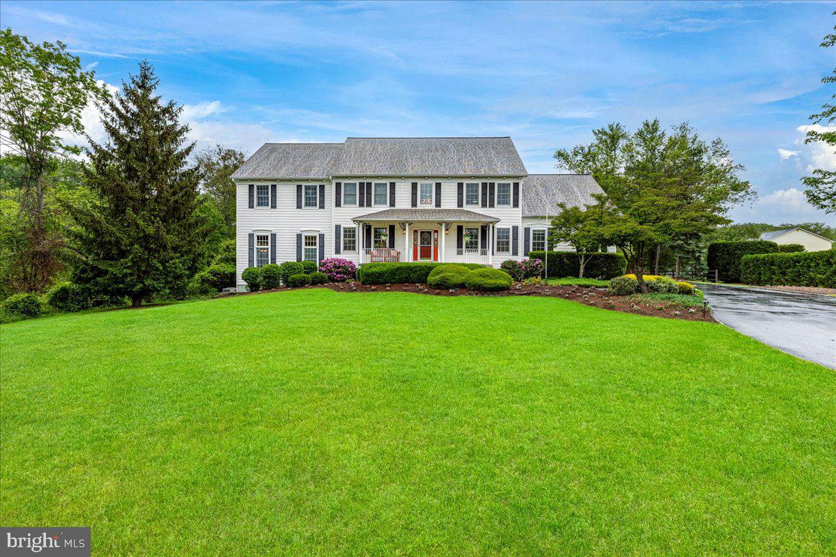 4 Chambers Farm Rd