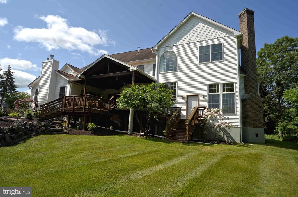 4 Chambers Farm Rd