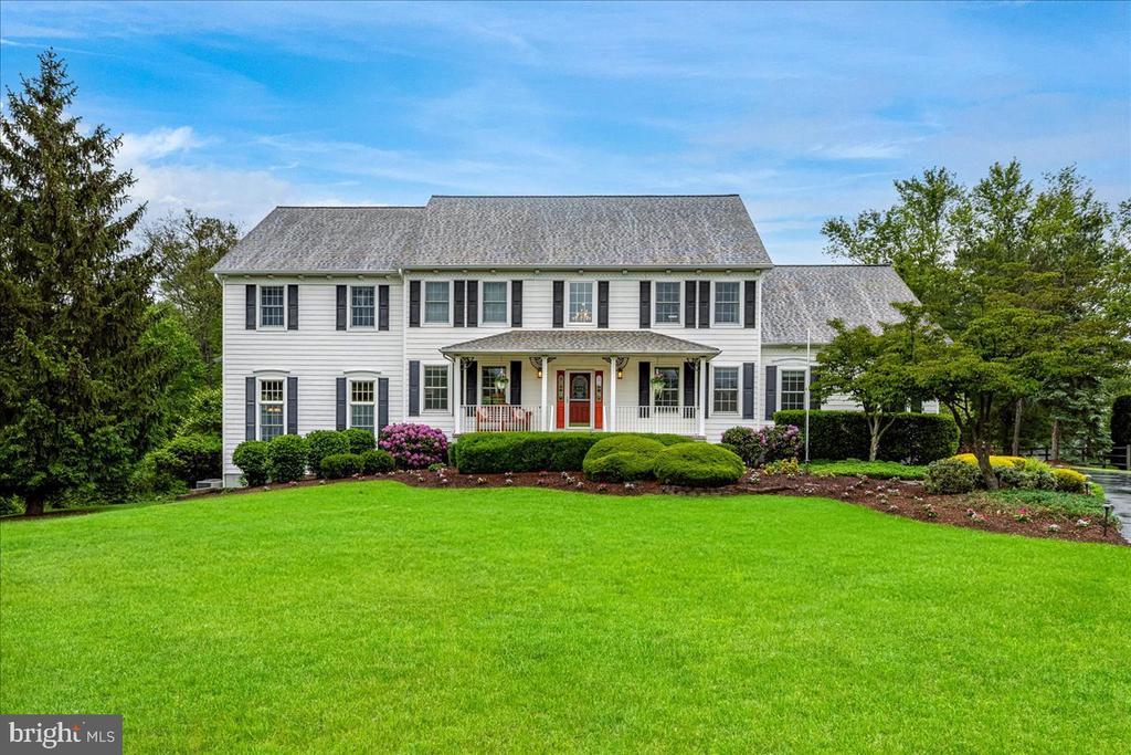 4 Chambers Farm Rd
