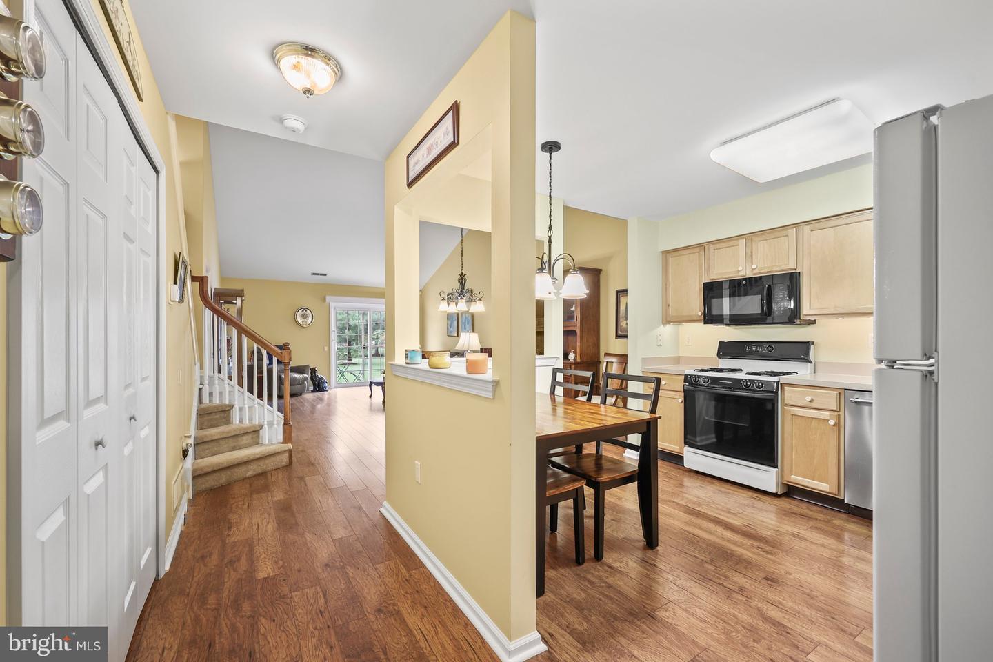 117 Kingston Blvd