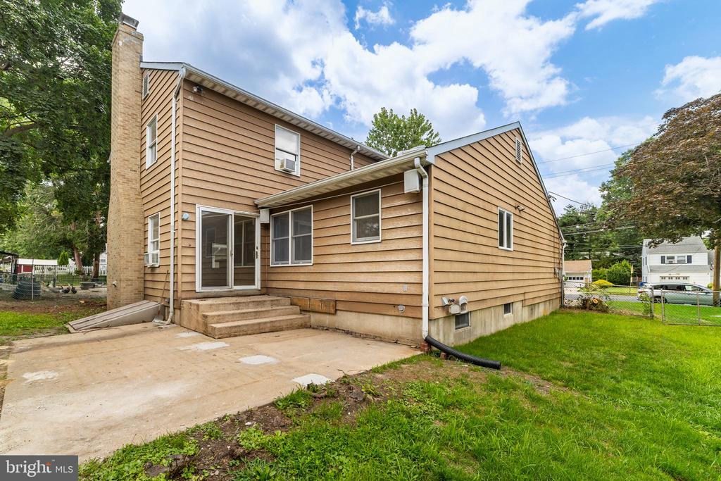 2120 PRINCETON PIKE