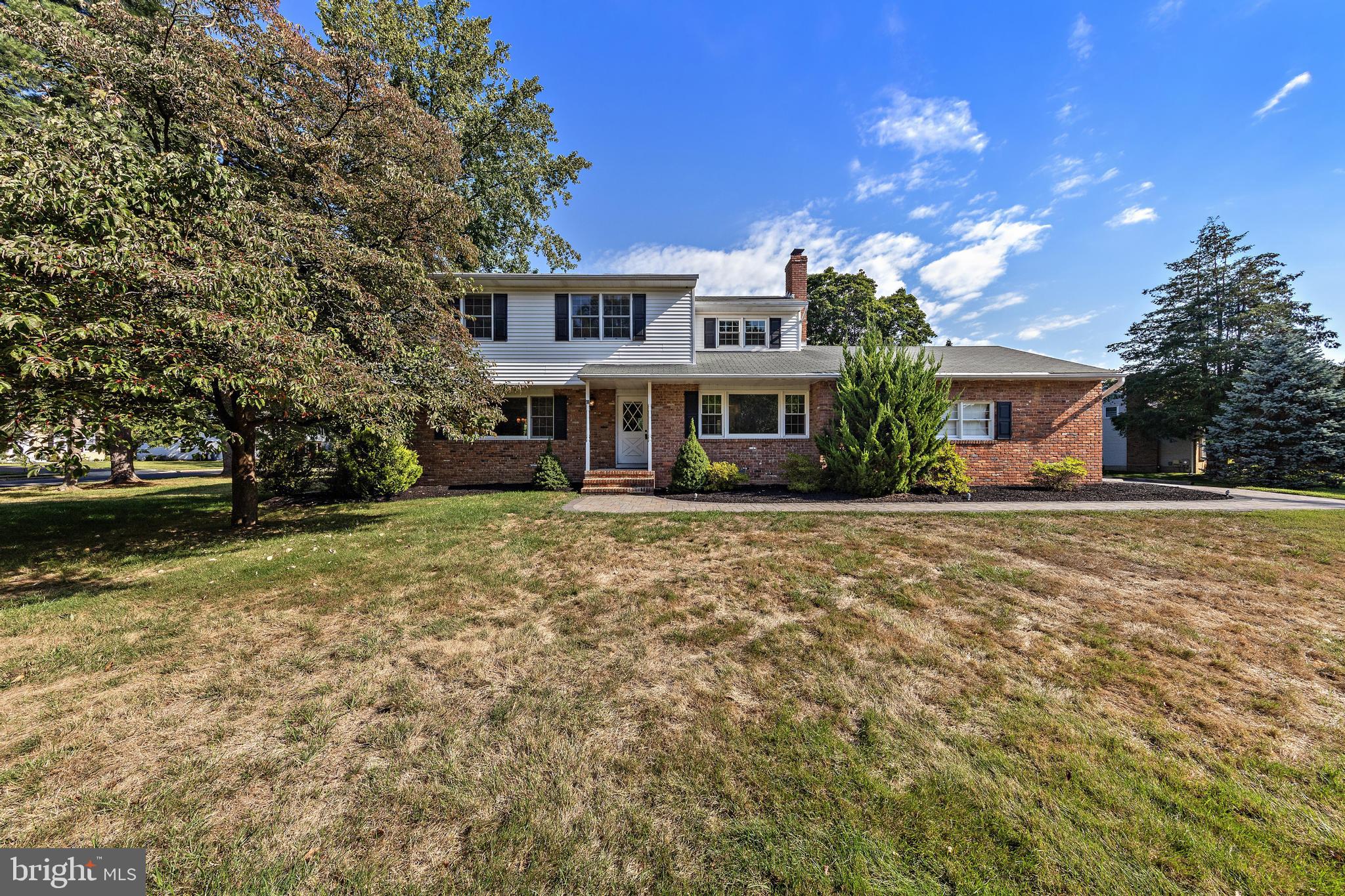 12 BERKSHIRE DRIVE